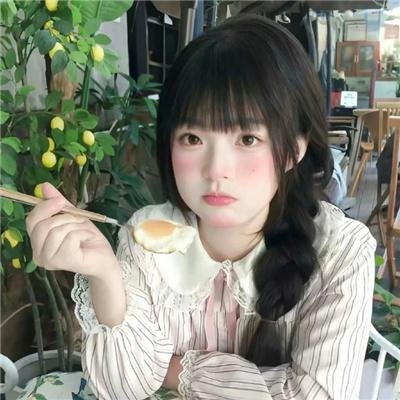 左轮百合
